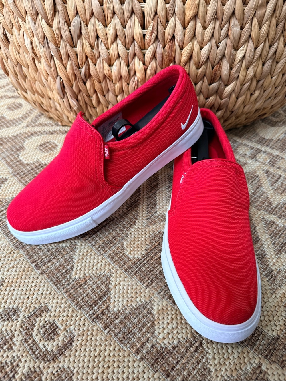 Nike Court Royale AC Slip Ons University Red/White CZ9412-600 Women’s Size 10